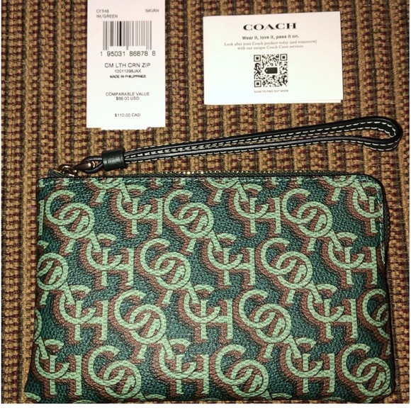 Coach-Corner Zip Wristlet Pouch-Green with Coach Monogram Print - Picture 3 of 4